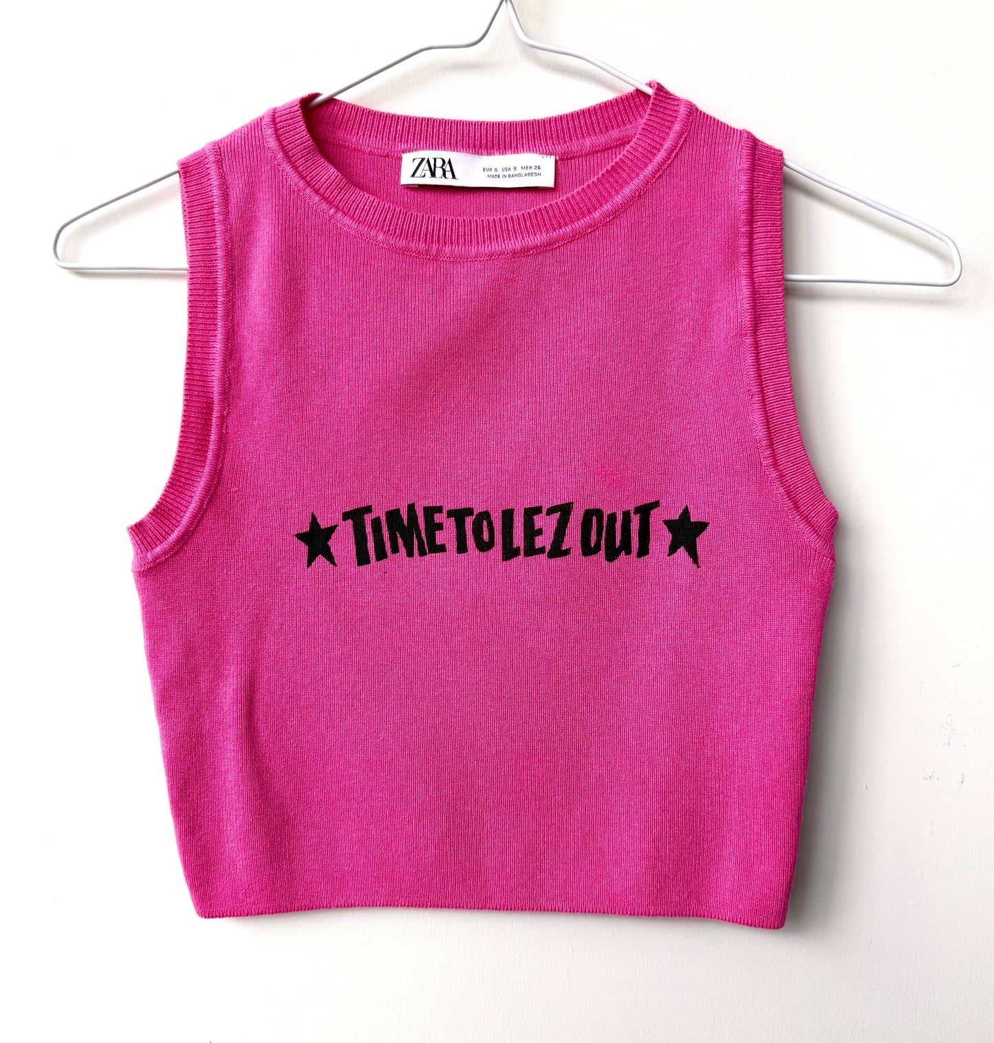 Lez Out Cropped Tank