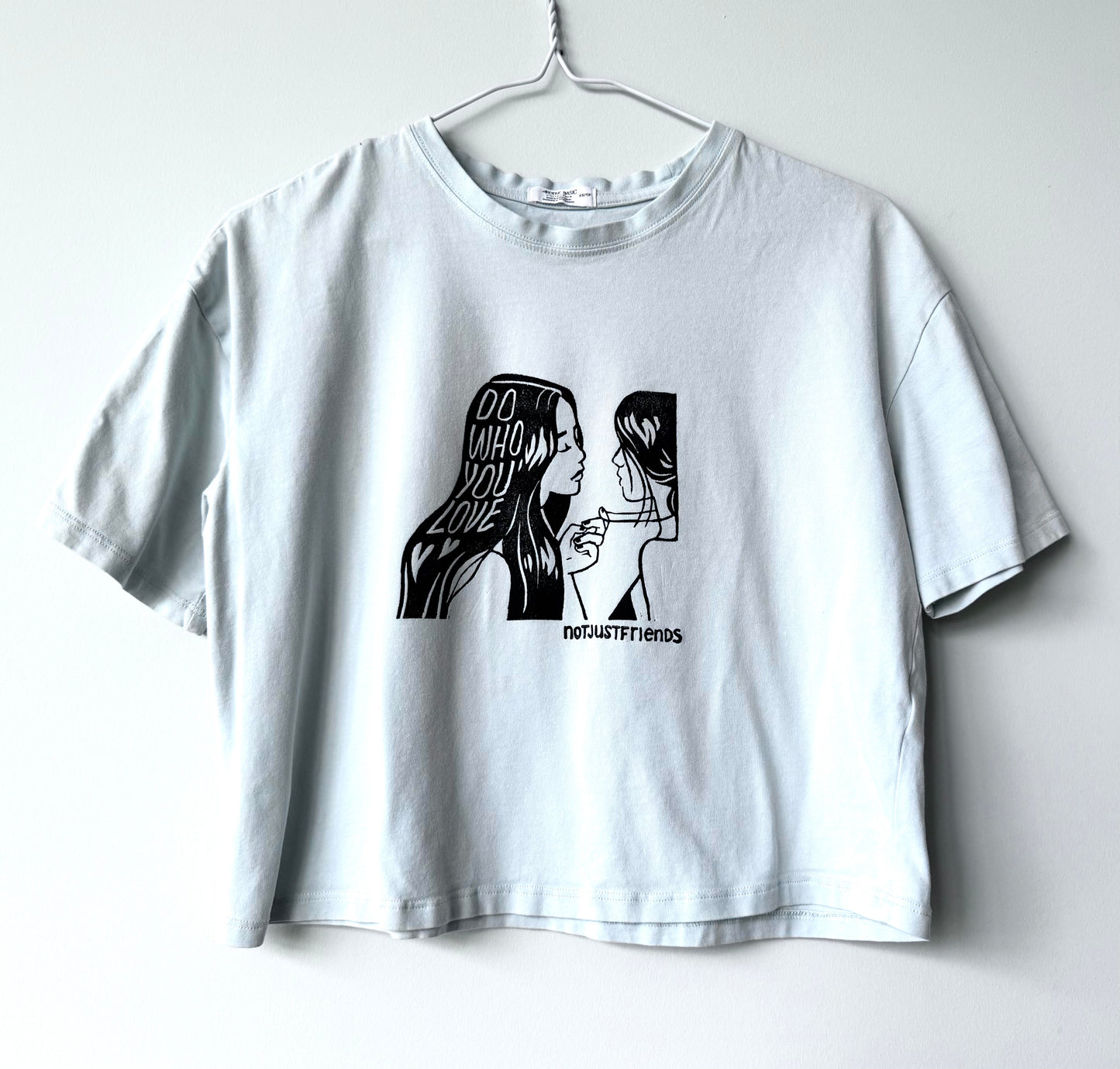 Do Who You Love Cropped T