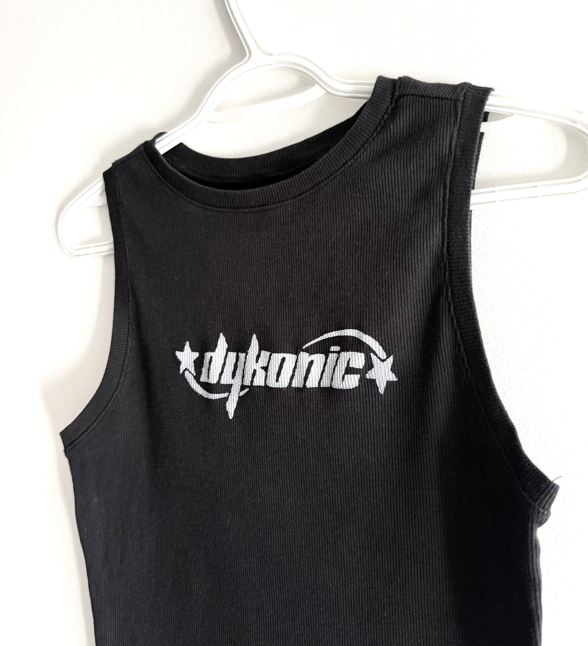 Dykonic Ribbed Cropped Tank