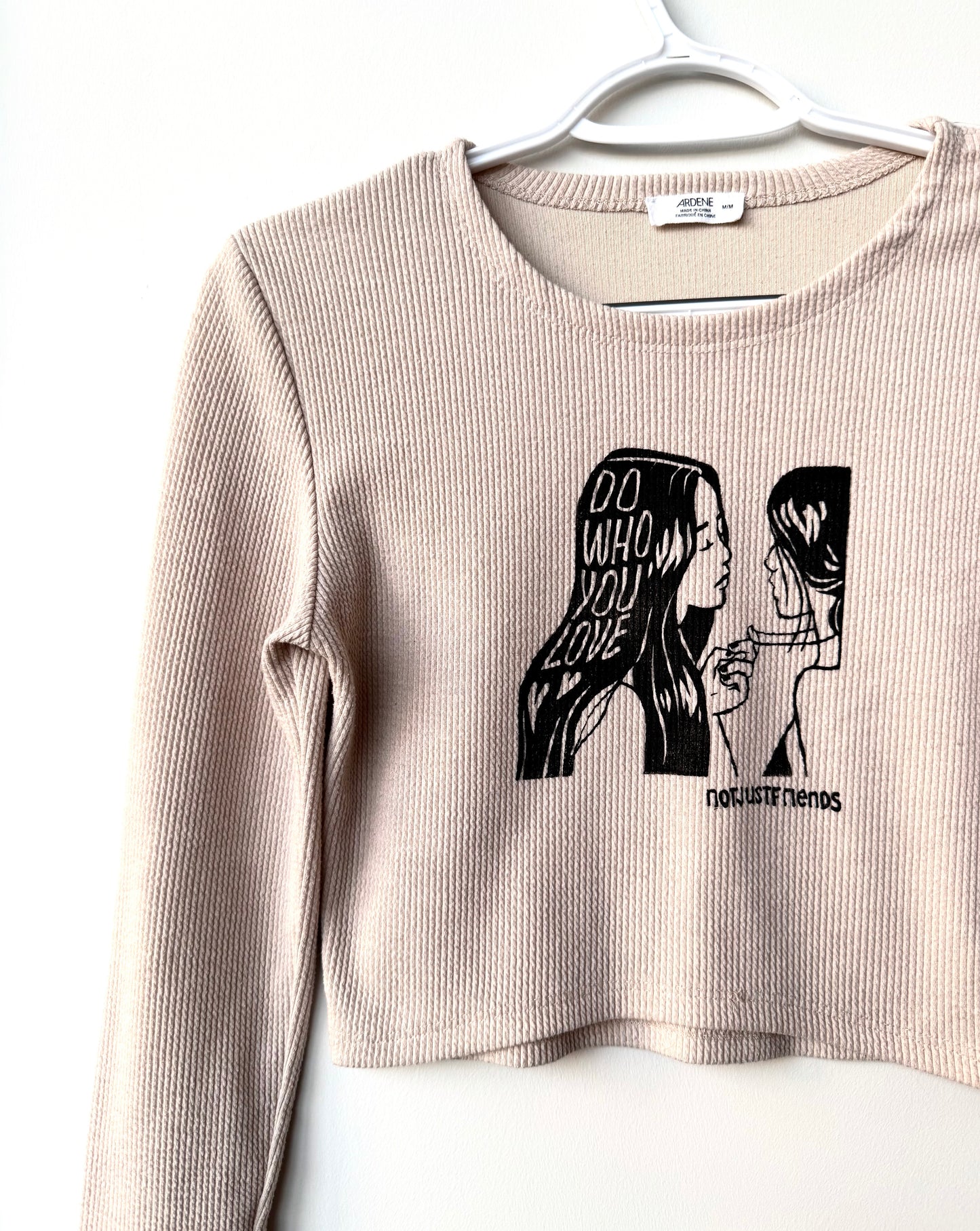 Do Who You Love Cropped Long Sleeve