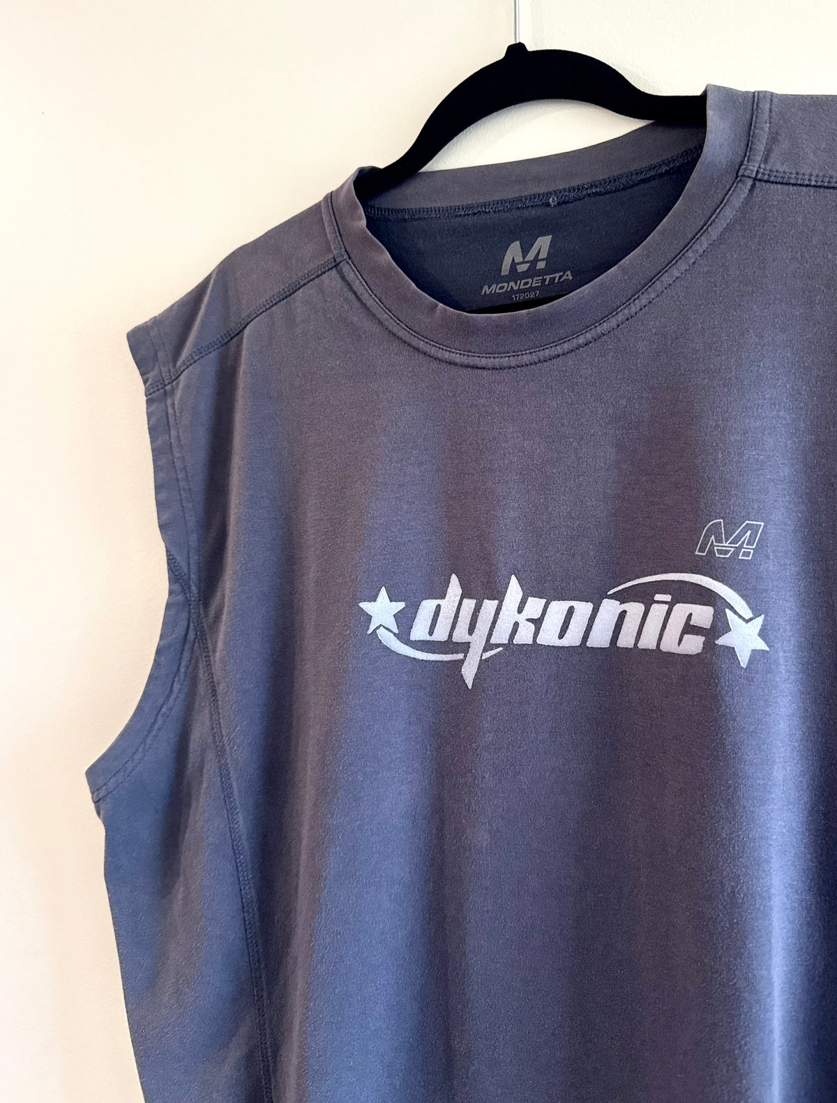 Dykonic Sleeveless Top